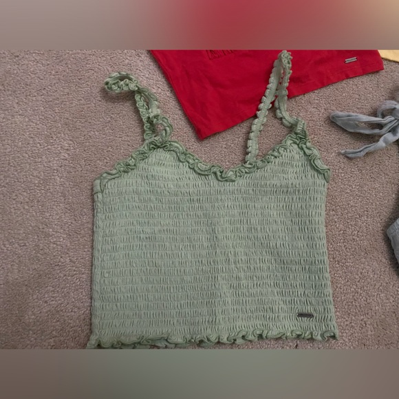 collection of summer tops - Picture 2 of 5